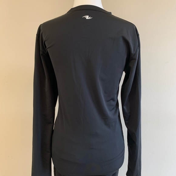 Fitted Base Layer Long Sleeve - Picture 8 of 13